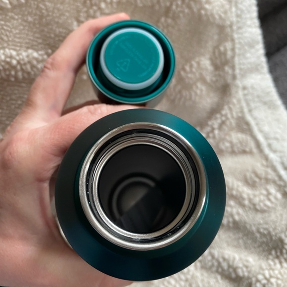 Starbucks vacuum insulated water bottle new 20oz mermaid - Picture 4 of 4